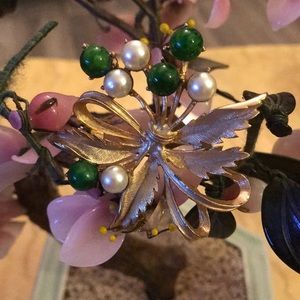 Vintage Sarah Cov brooch